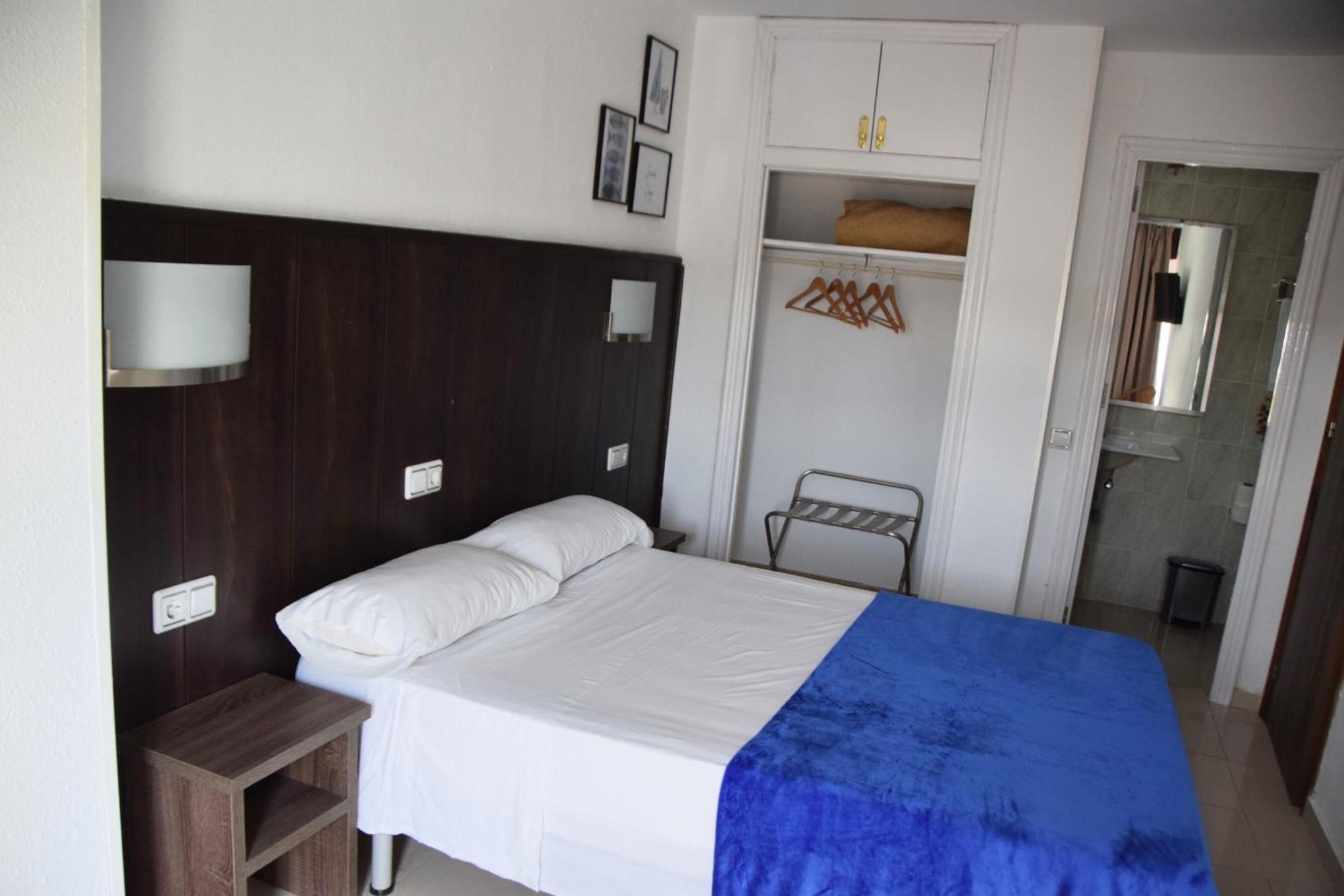 Hotel Niza Salou Bagian luar foto