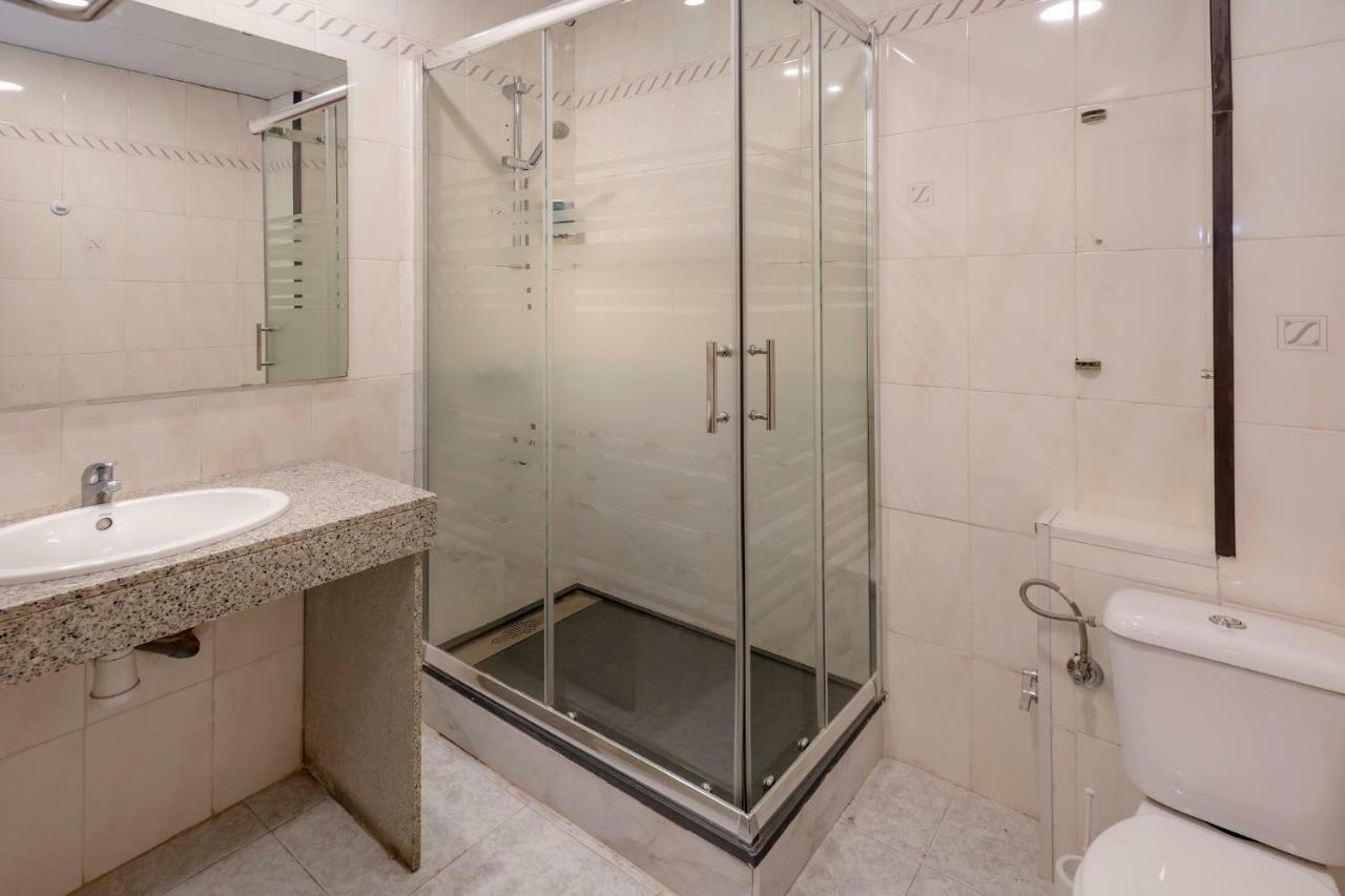 Hotel Niza Salou Bagian luar foto